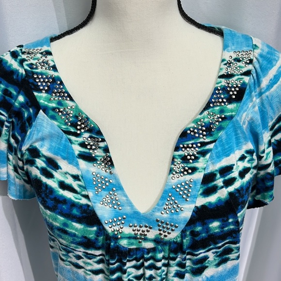 AB Studio Blue, Aqua, Green, Black and White Flutter Sleeve Top - size Small - Picture 6 of 11